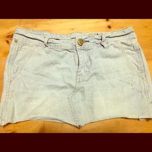 American Eagle railroad striped jean skirt